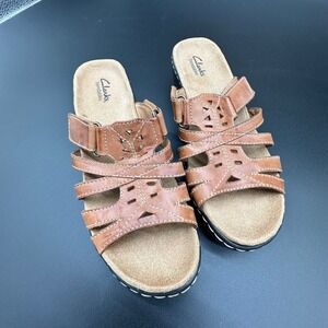 Clarks Bendables Women's Lexi Holly Brown Leather Wedge Sandals Size 8.5M